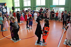 Bal karnawałowy Artykuł